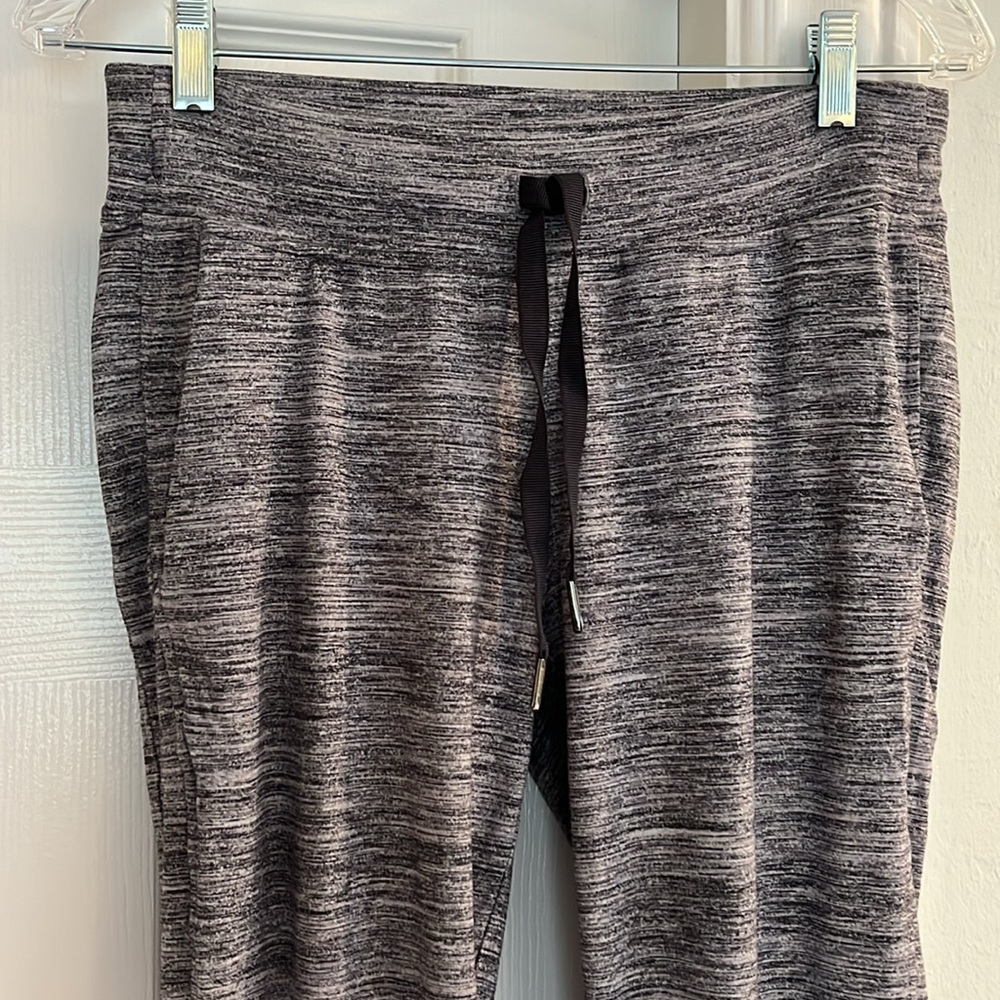 Lululemon Ready to Rulu Jogger - Heathered Black - Picture 3 of 6